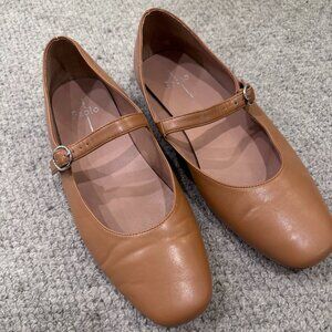 Paolo Ballet Flats - Size 10M